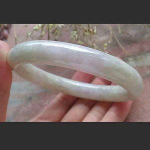 Jadeite Bangle Untreated - with Certificate